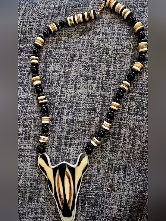 Lee Sands Jewelry - Lee Sands Black & Cream Beaded Pendant Necklace - Handcrafted Tribal Style.